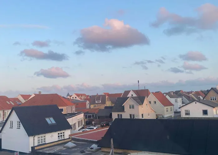 Central Lejlighed Taet Faergen